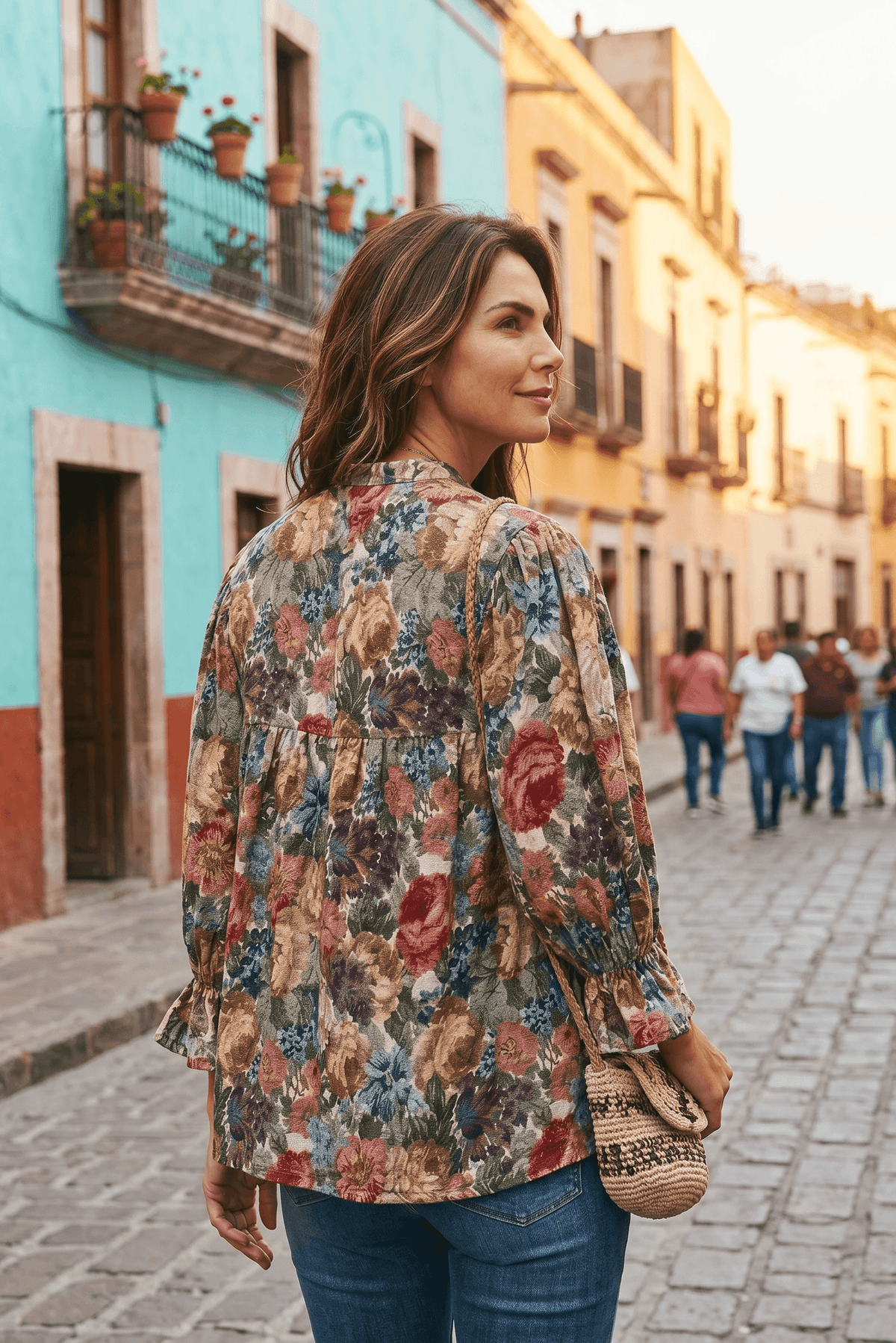 Herbstliche Blumen-Bluse mit Seidenanteil