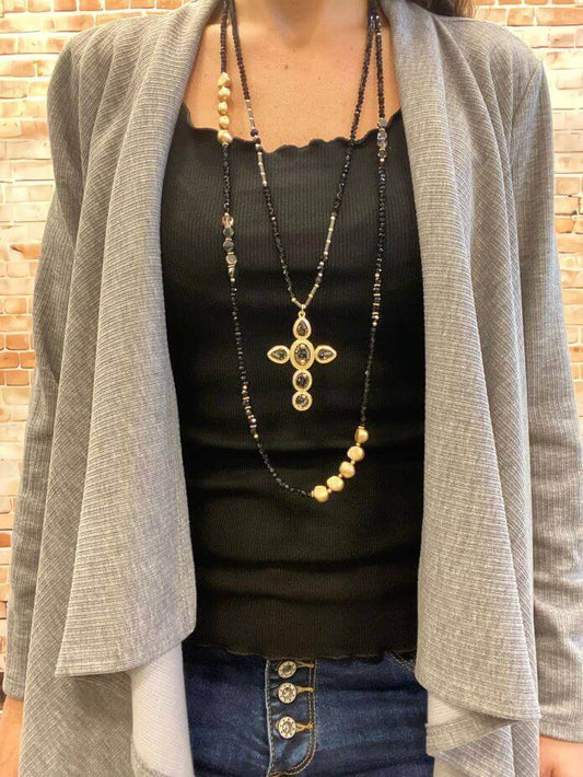 Schwarze doppelte Halskette