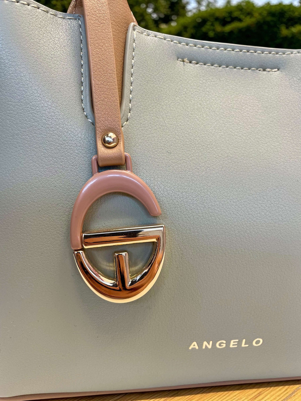 Kleine elegante Tasche von "Angelo"