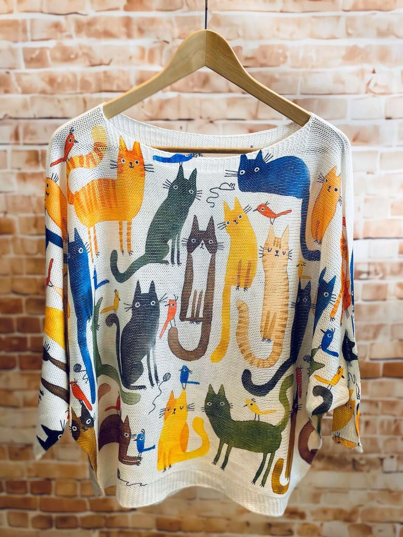 Kurzarm Netzpullis mit bunten Motiven