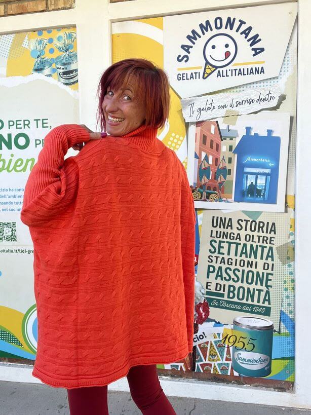 Oversize Strickpulli mit Rollkragen und Säcken