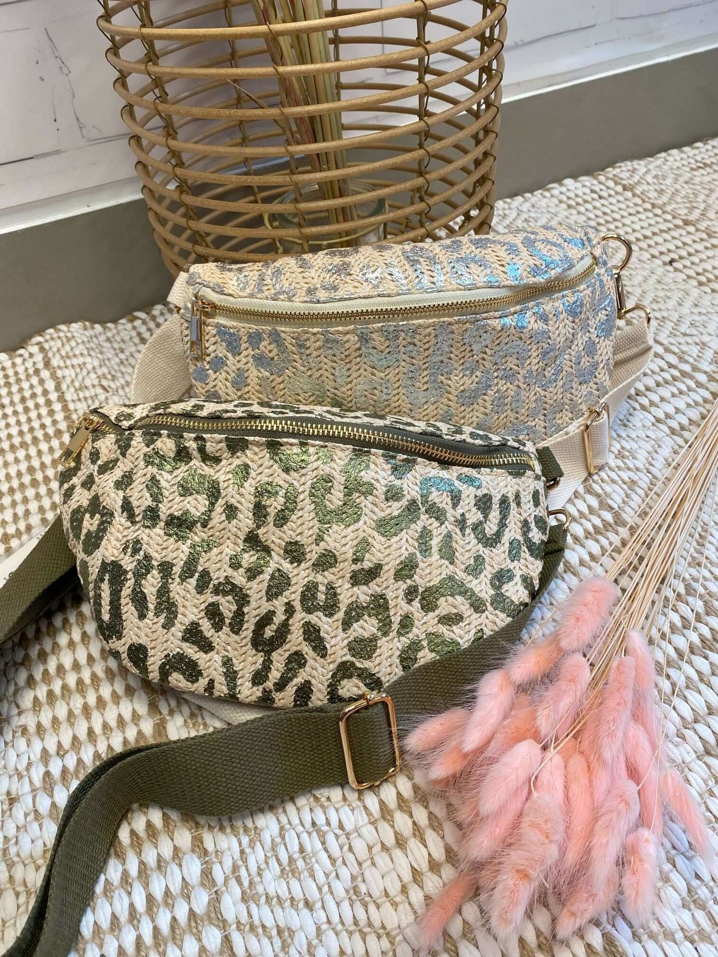 Bauchtasche mit Leo-Muster