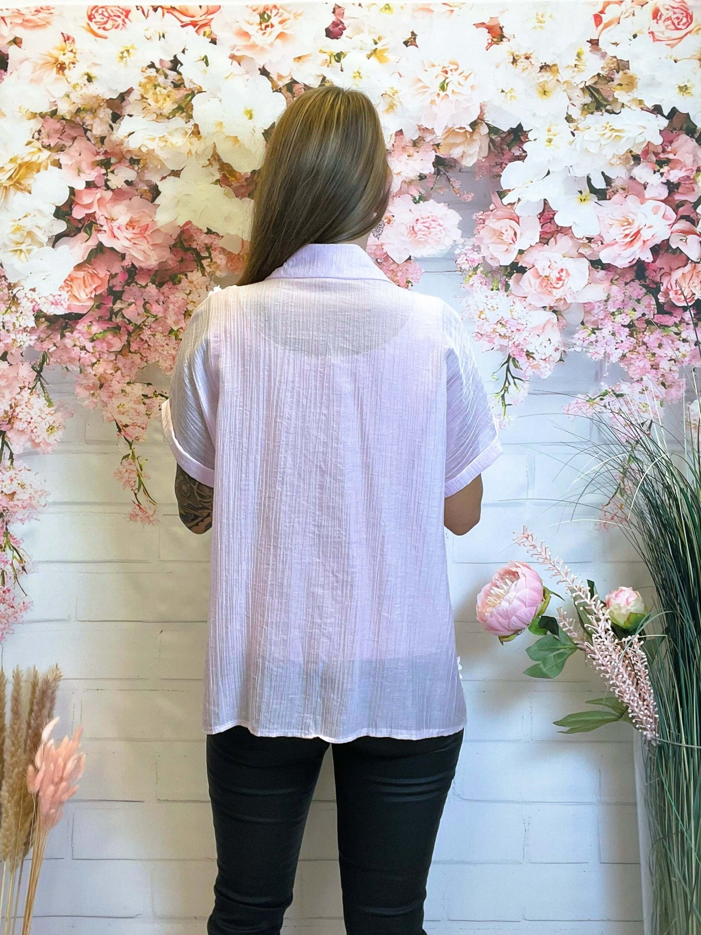 Transparente Bluse in Rosa mit Blumen