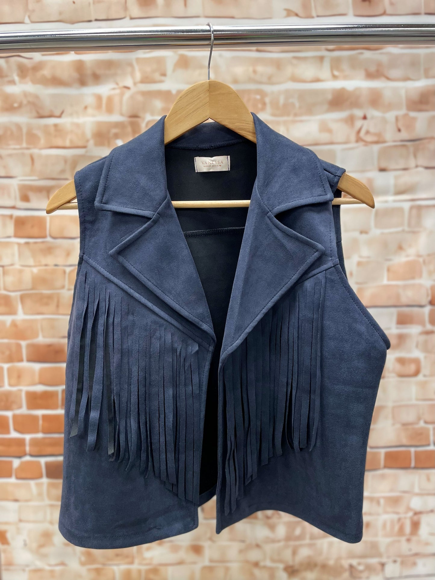 Fransen-Gilet aus Veloursstoff