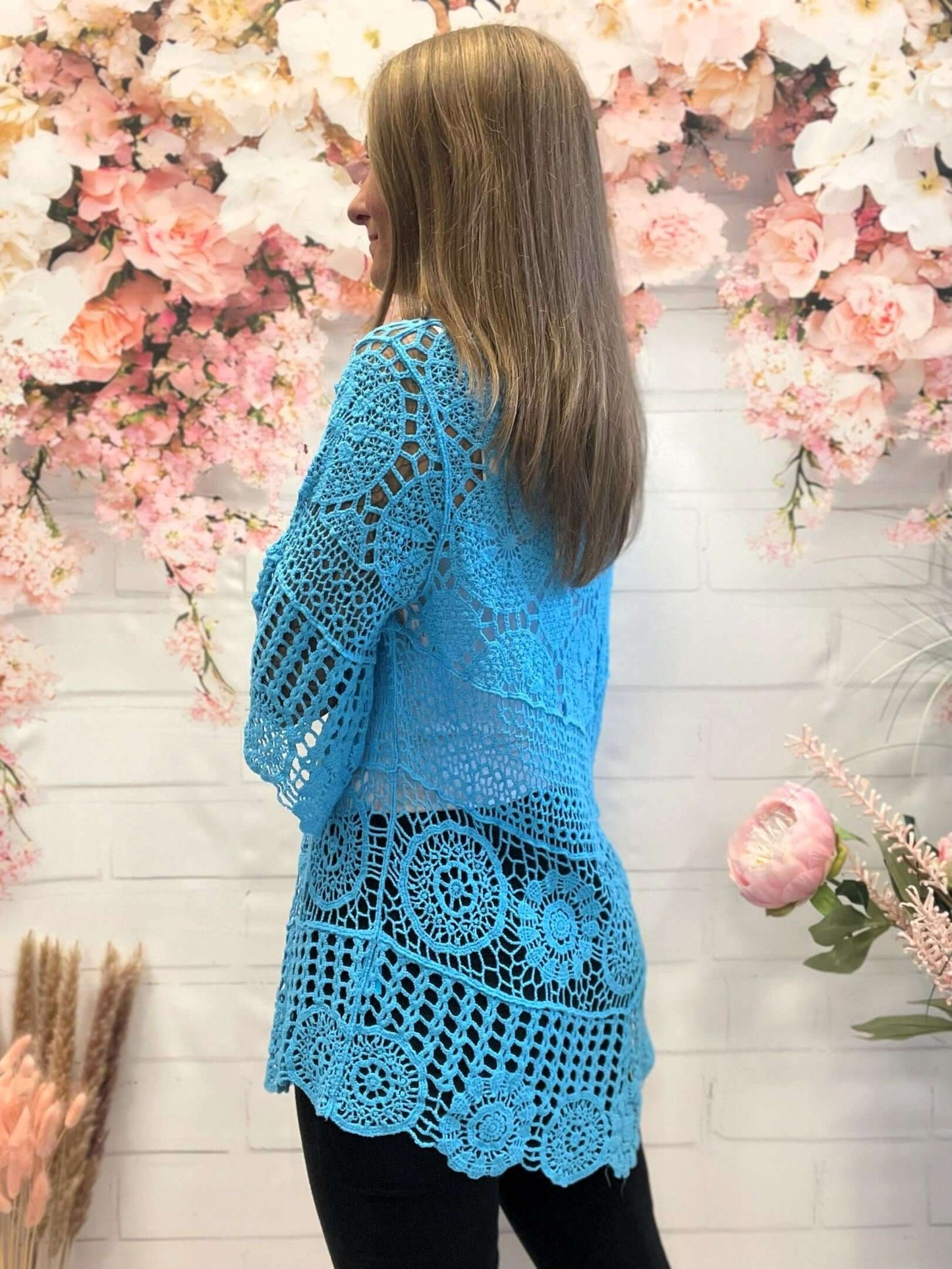 Längere Häkelbluse mit 3/4-Arm