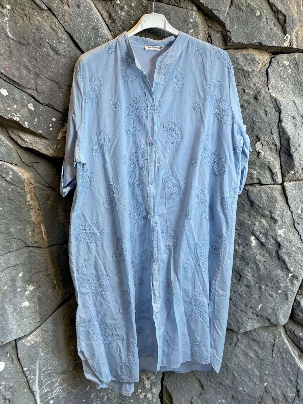 Lange Hemdbluse/Hemdkleid mit Stehkragen - Kurzarm