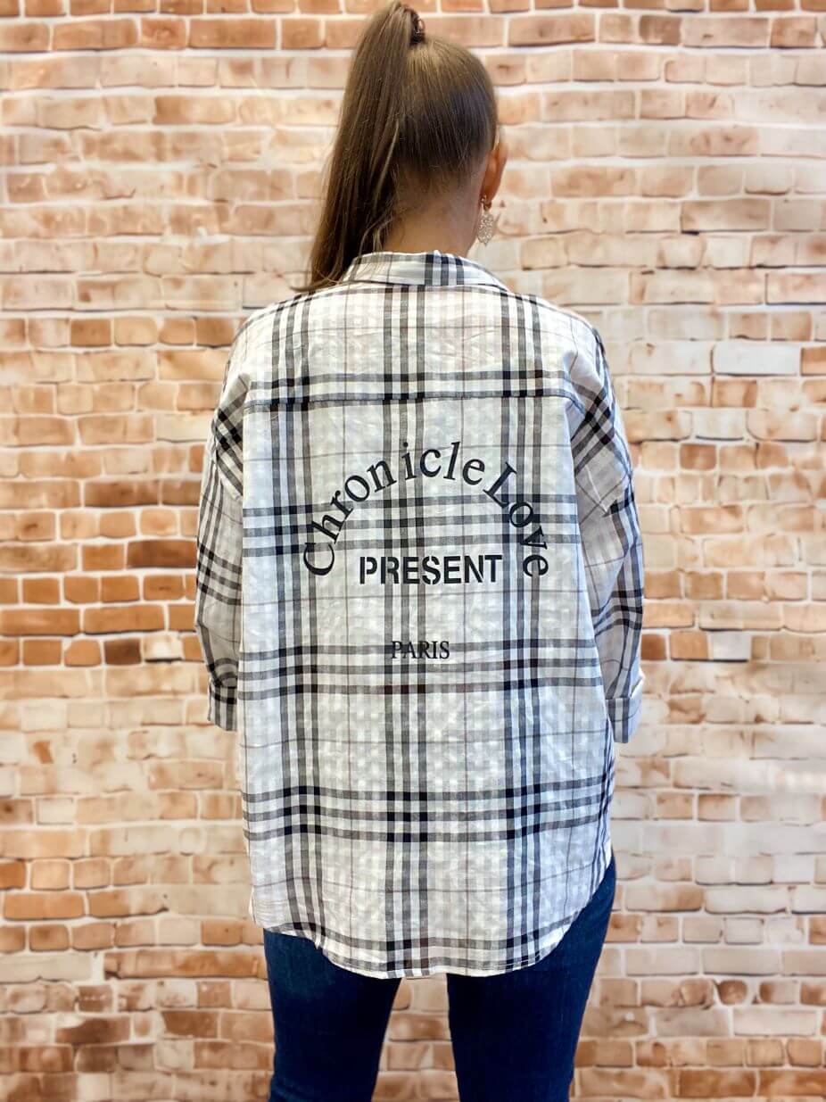 Kariertes Hemd in Weiß mit inkludiertem Top