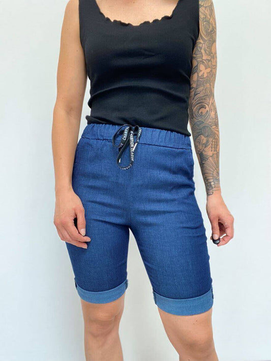 Kurze dünne Schlupfhose in Jeansoptik (S-L)