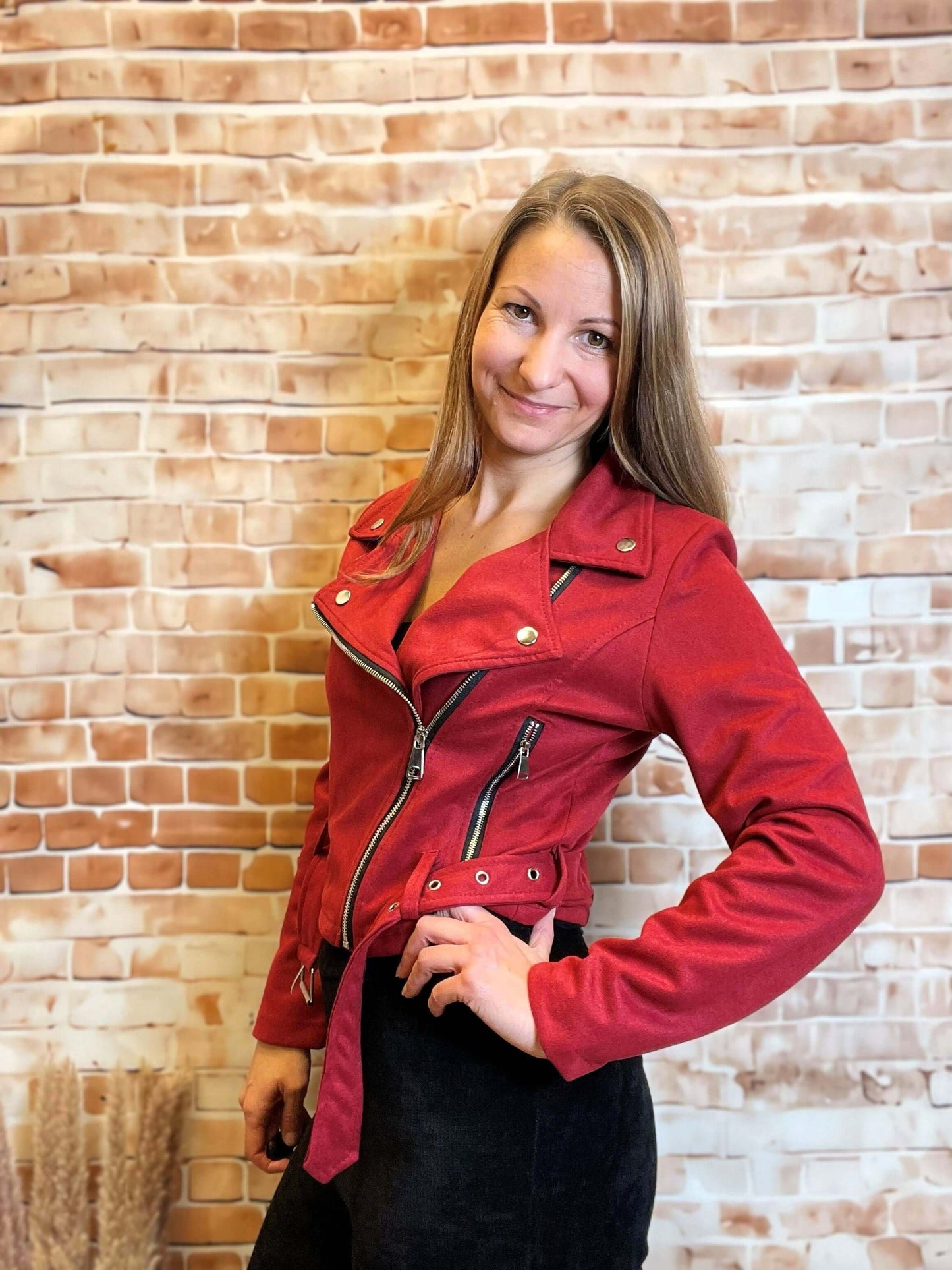 Kurze Velours-Jacke mit Zippverschluss
