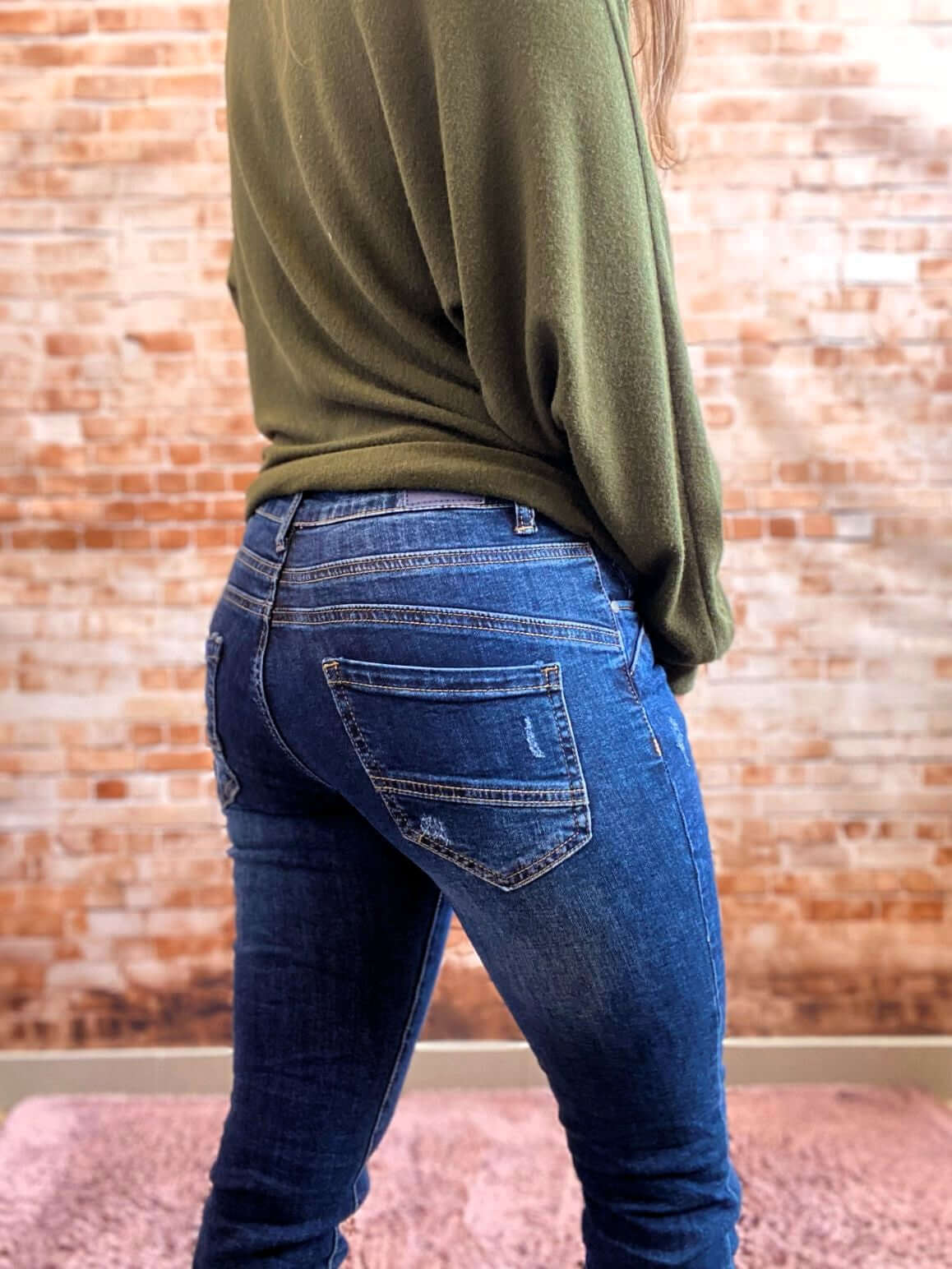 Zeitlose Jeans mit Zippverschluss