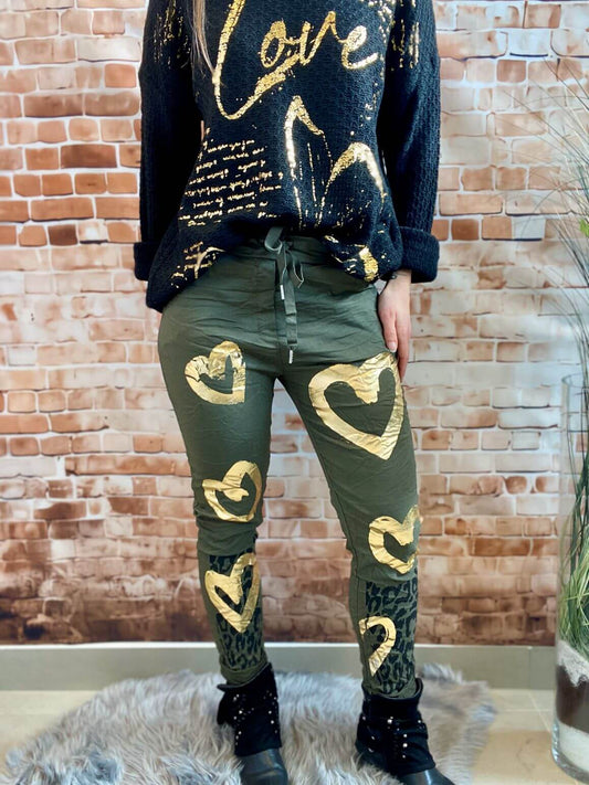 Schlupfhose mit goldenen Herzen