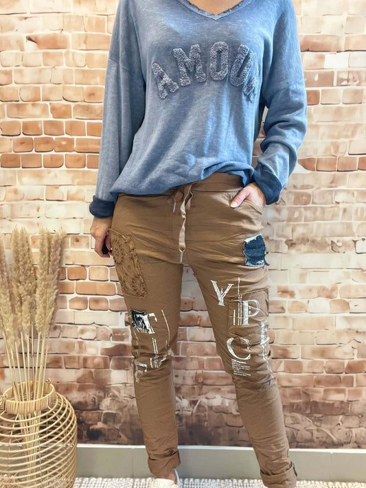 Braune sportliche Schlupfhose