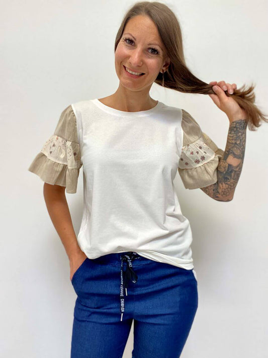 Kurzarmshirt mit Rüschenärmeln