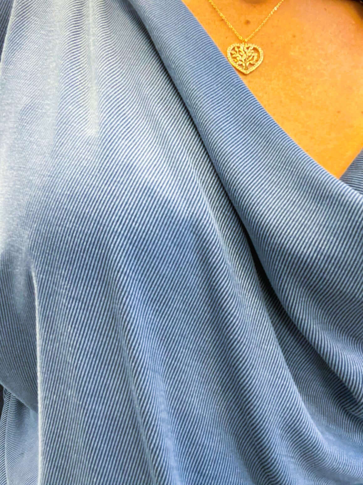 Langarmshirt mit Wasserfallausschnitt