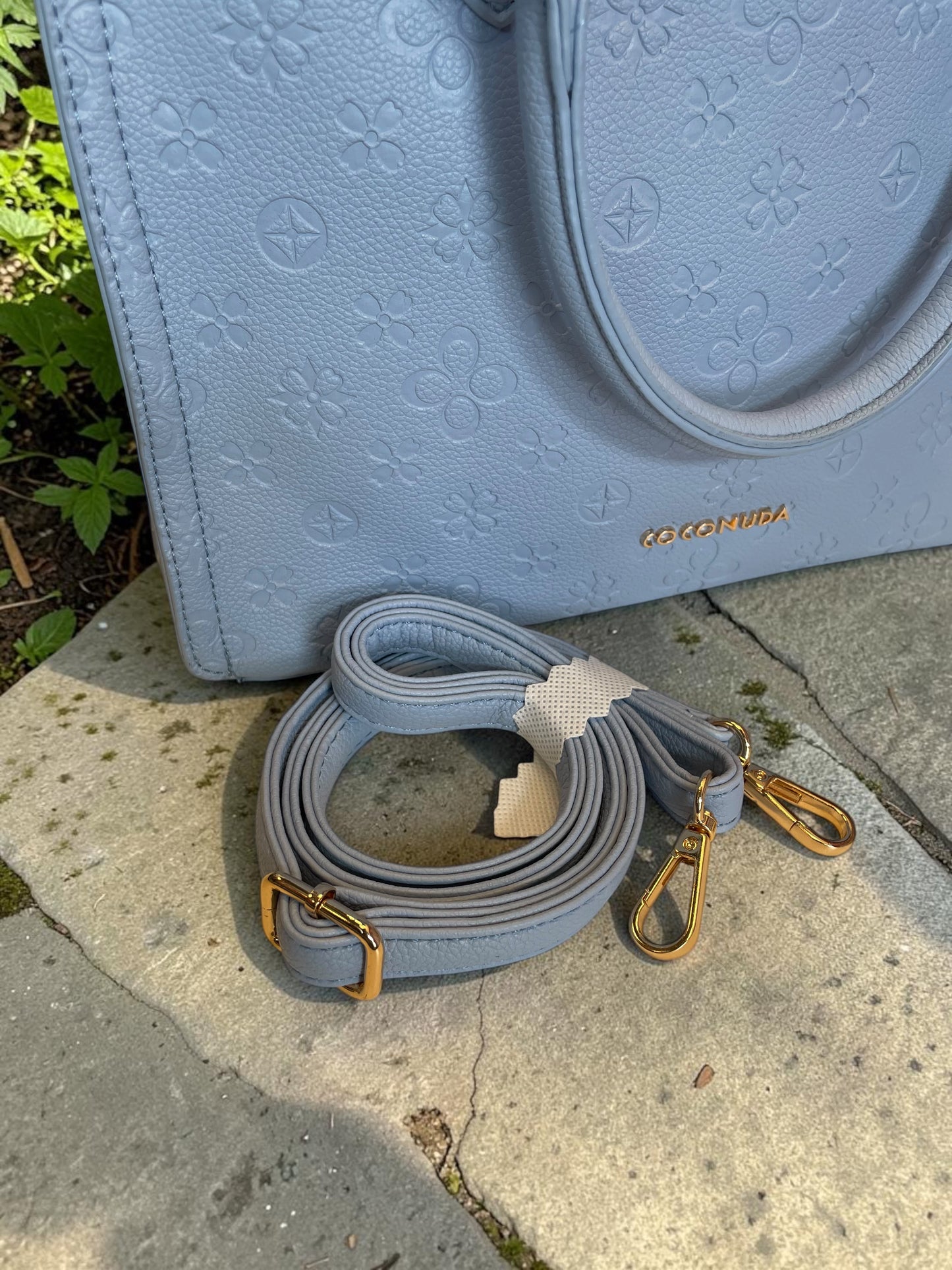 Shopper-Tasche von Coconuda mit gestanztem Muster