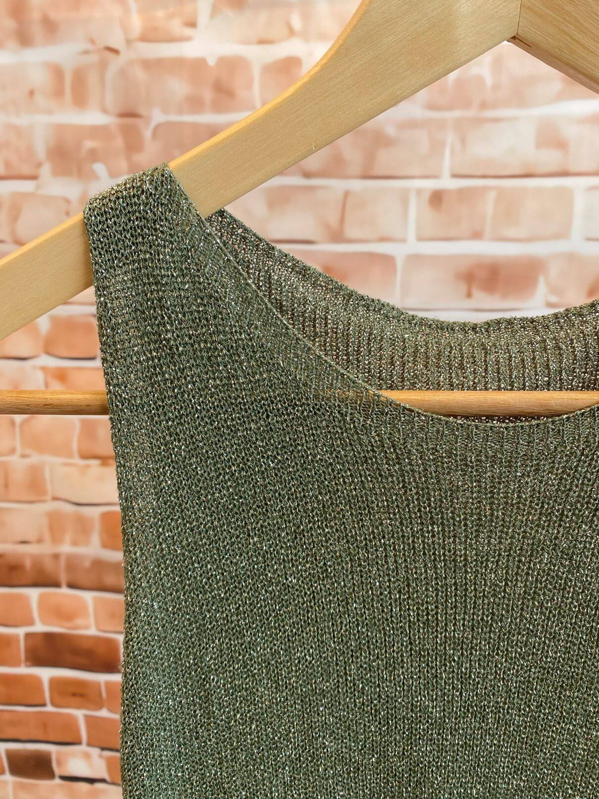 Glitter-Top mit Rundausschnitt