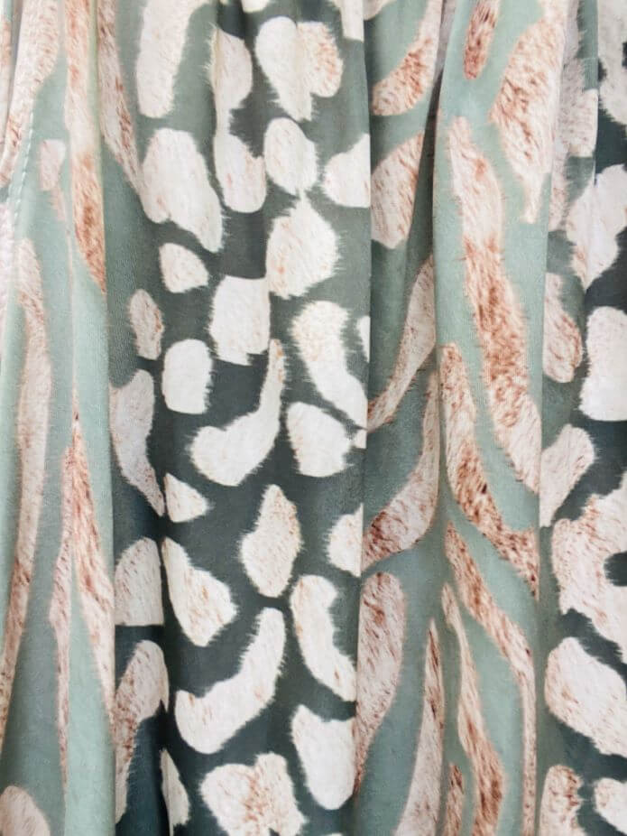 Angenehmes lockeres Neckholder Top - Olivgrün