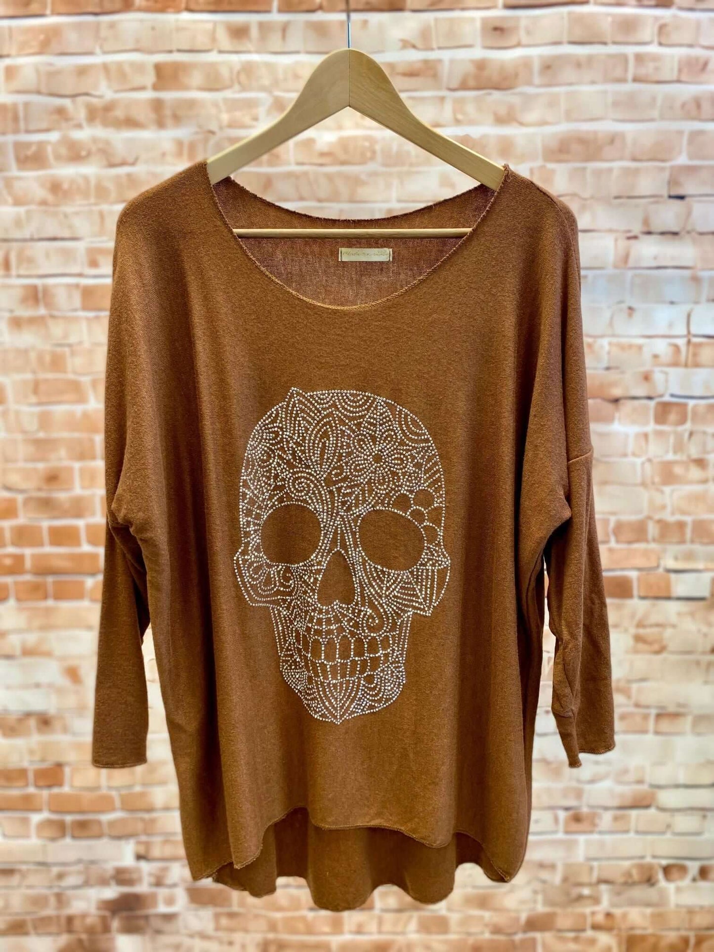 Oversize Langarmshirt mit Totenkopfmotiv