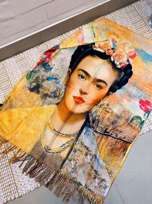 Frida Kahlo Halstuch in Gelbtönen