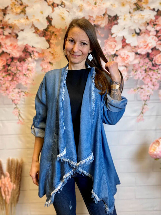 Dünne Jeansweste mit Wasserfallkragen & silbernem Herz