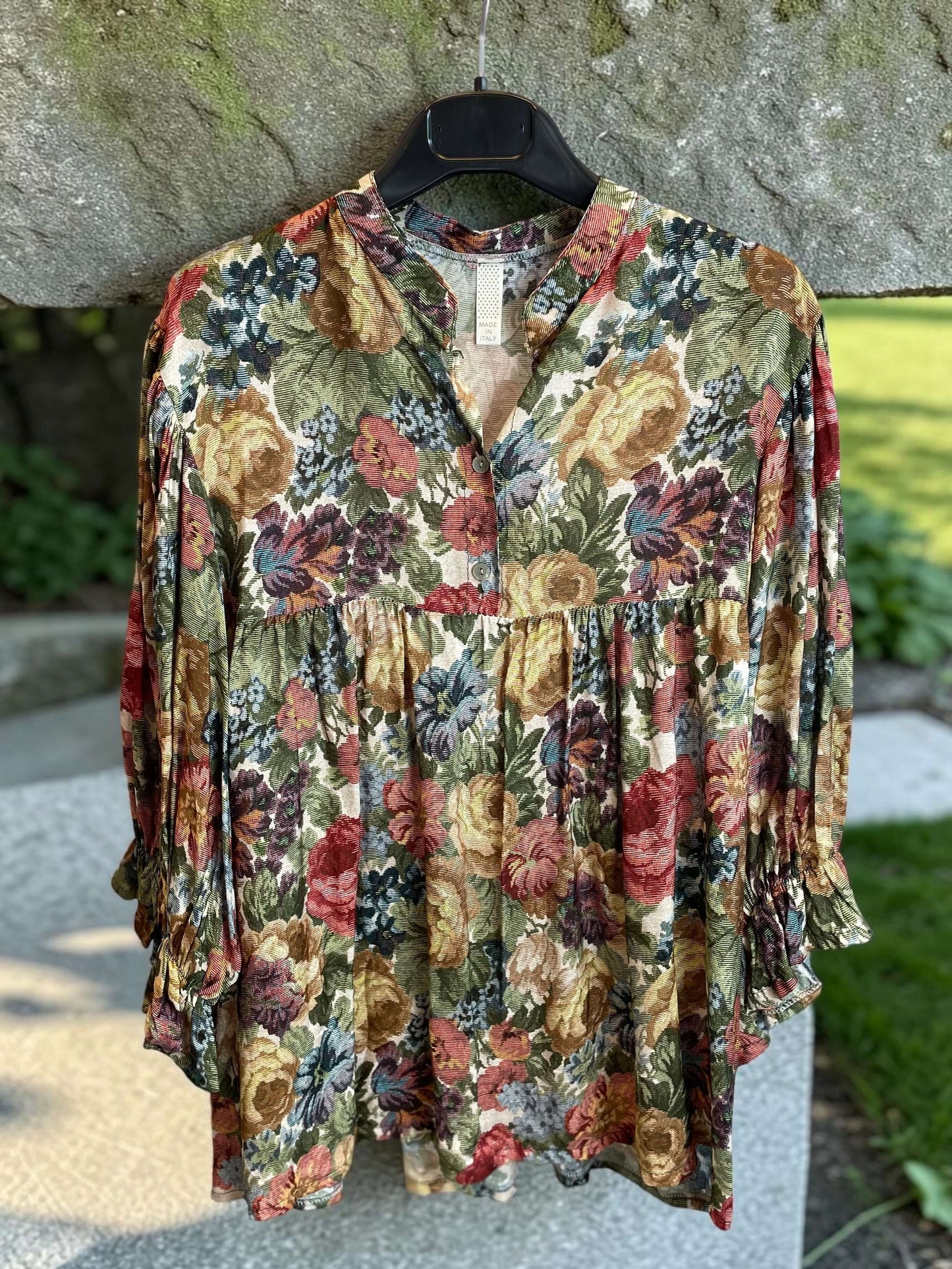 Blumen-Bluse mit Seidenanteil