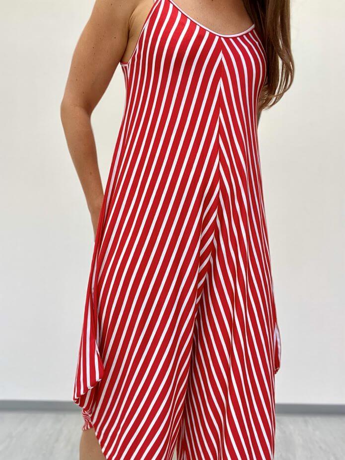 Gestreifter Jumpsuit mit Spaghettiträgern