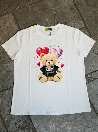 Weißes Kurzarmshirt mit süßem Teddy-Herz Motiv