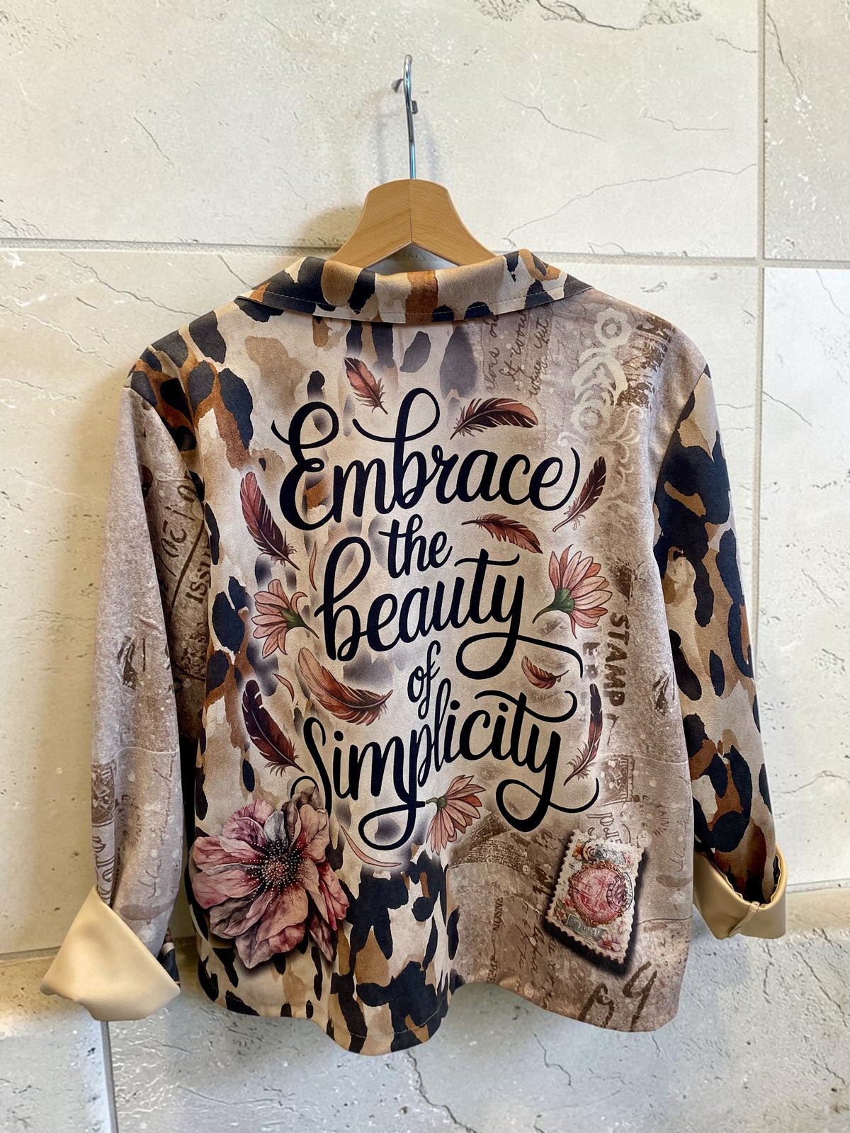 Italienische Veloursjacke mit Frida-Kahlo-Print