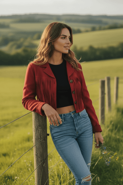 Kurze Veloursjacke mit Fransen