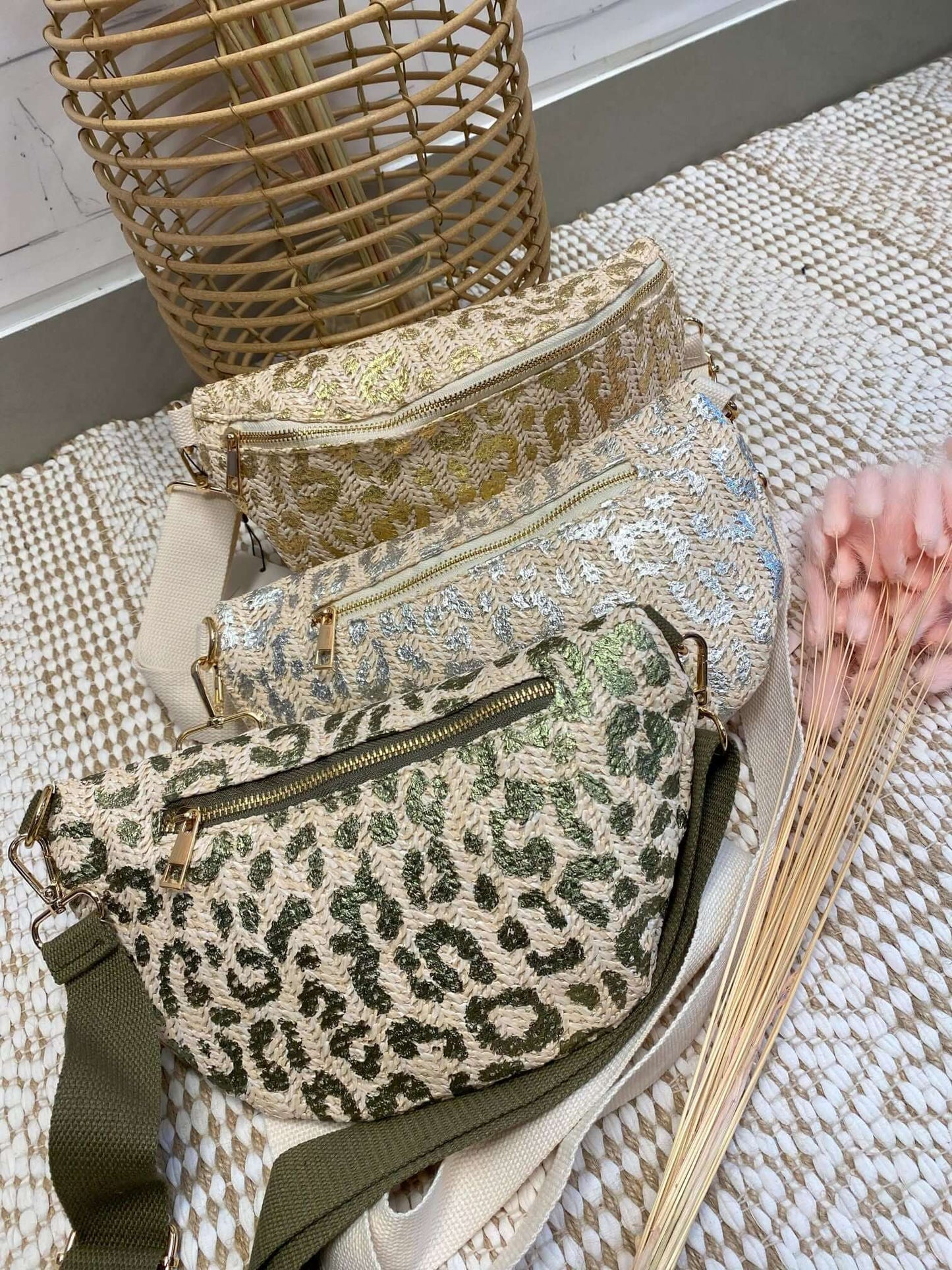 Bauchtasche mit Leo-Muster