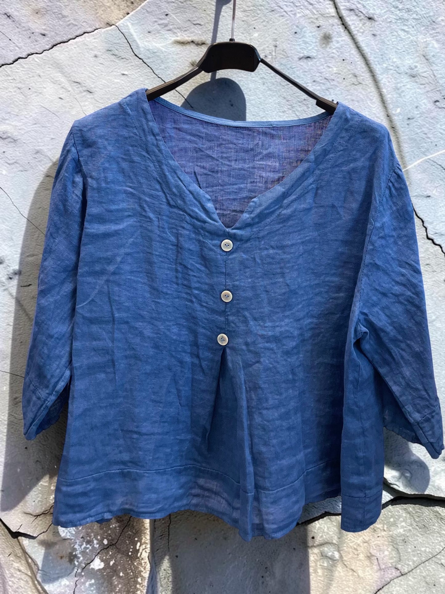 Kurzarm Leinenbluse mit Knopfleiste