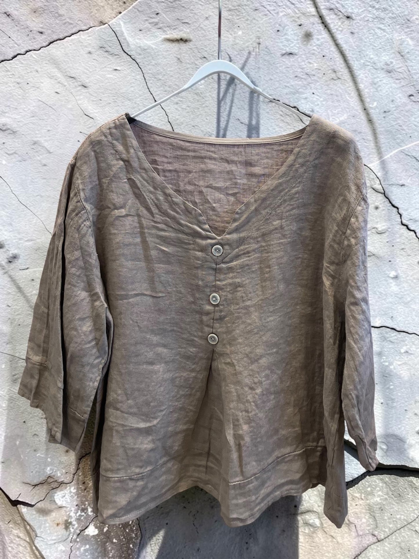 Kurzarm Leinenbluse mit Knopfleiste