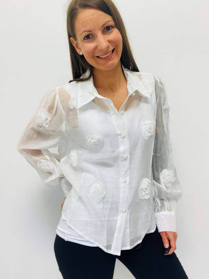 Transparente Bluse mit Blumen-Aufnähern