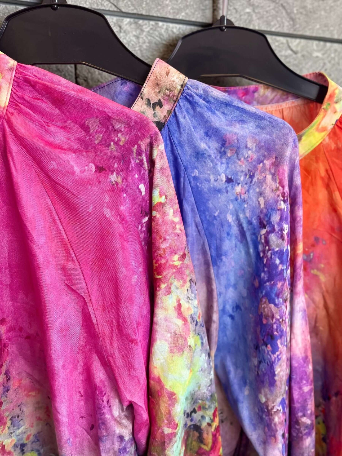 Elegante Aquarell-Bluse mit Seidenanteil