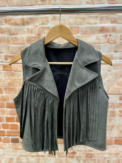 Kurzes Fransen-Gilet aus Veloursstoff
