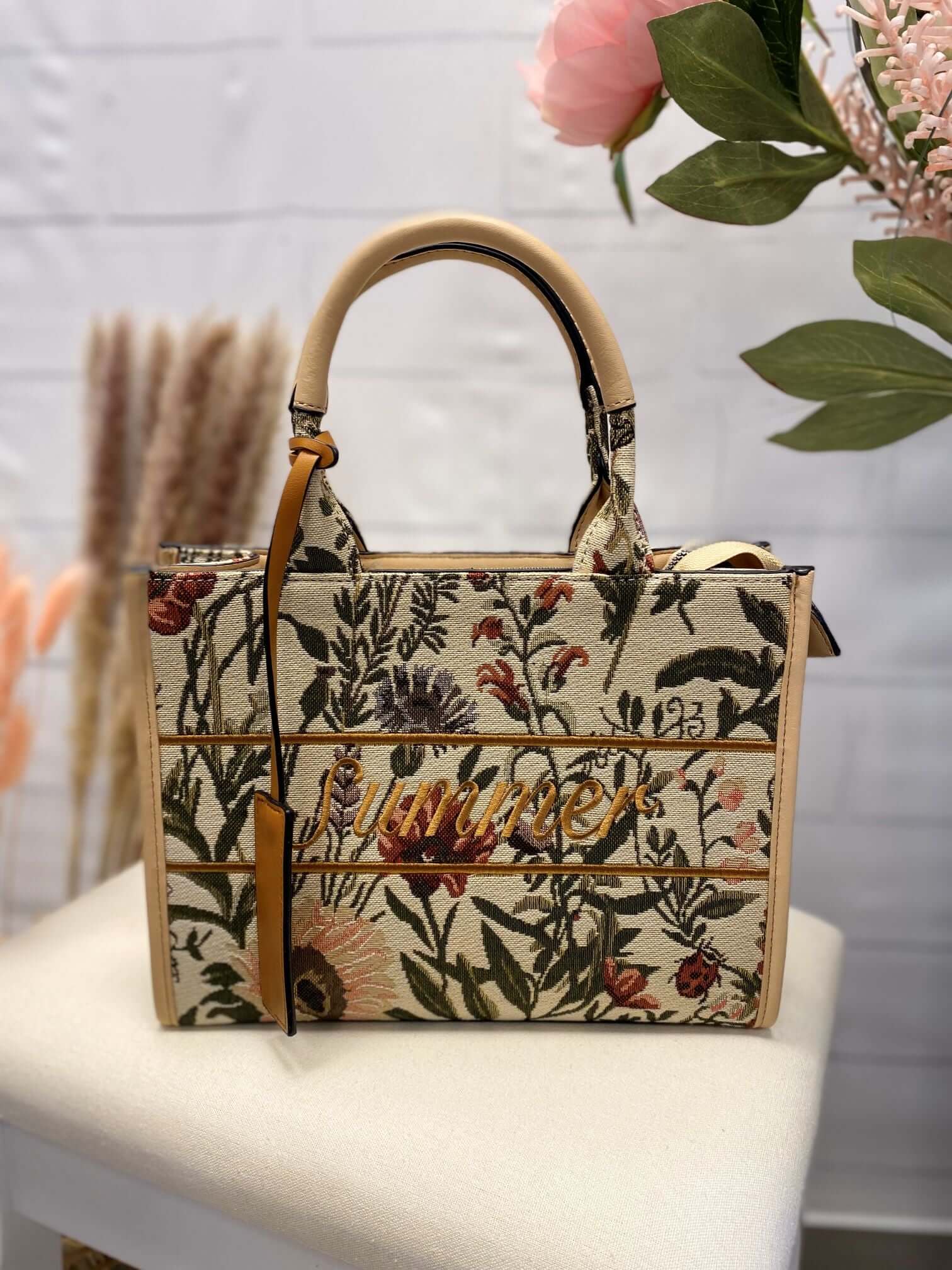 Kleine gemusterte Leinen-Handtasche
