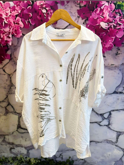 Lange Hemdbluse mit silbernem Print - Oversized
