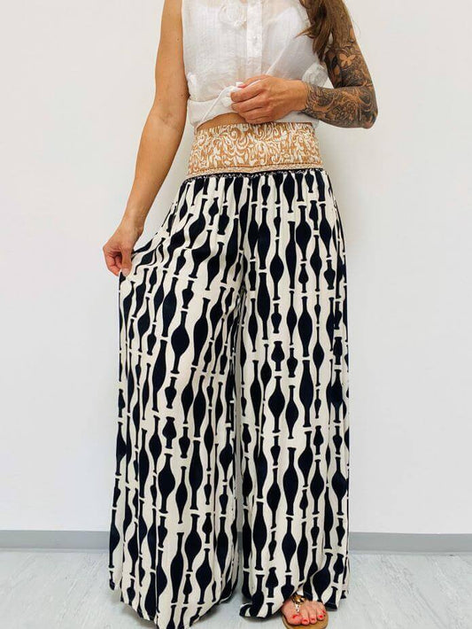Leichte weite Sommerhose mit breitem Gummibund