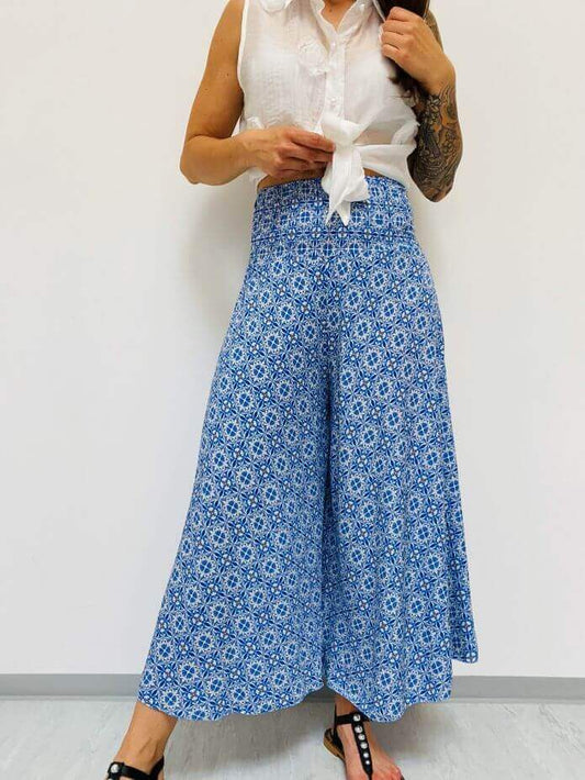 Ausgestellte 7/8 Hose mit Gummibund