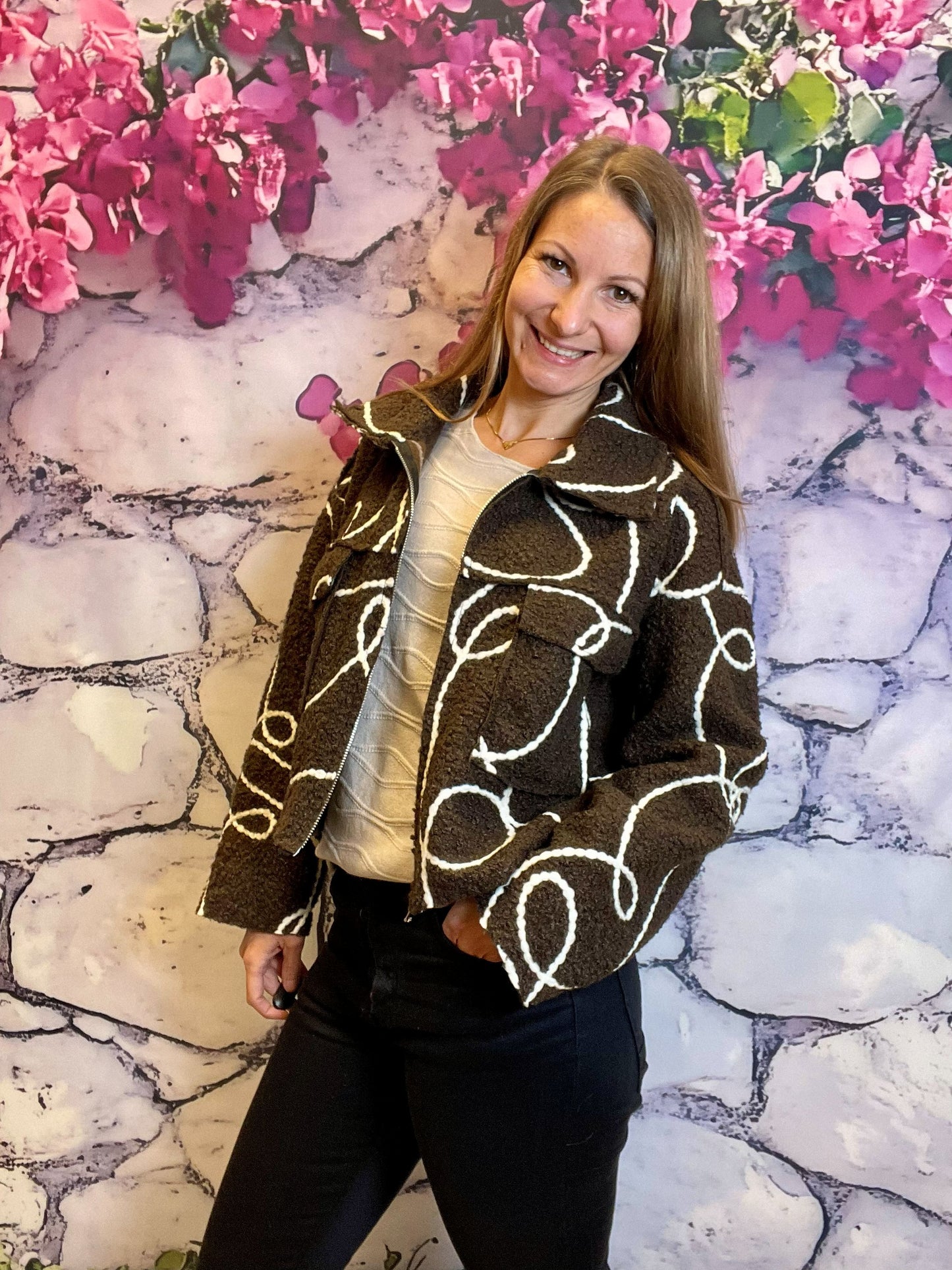 Kurze gestreifte Teddy-Übergangsjacke