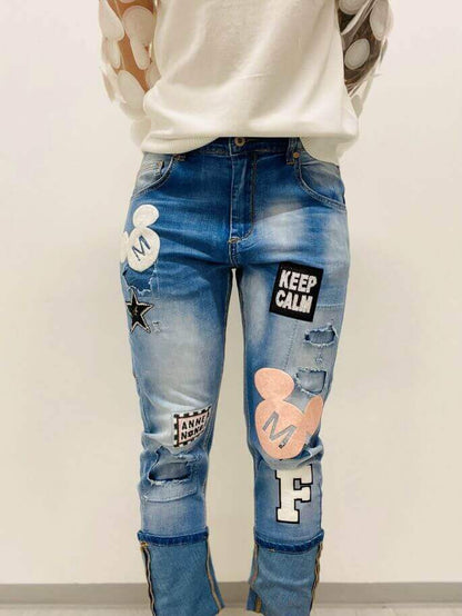 Moderne lässige Jeans mit Mickey Mouse Motiv