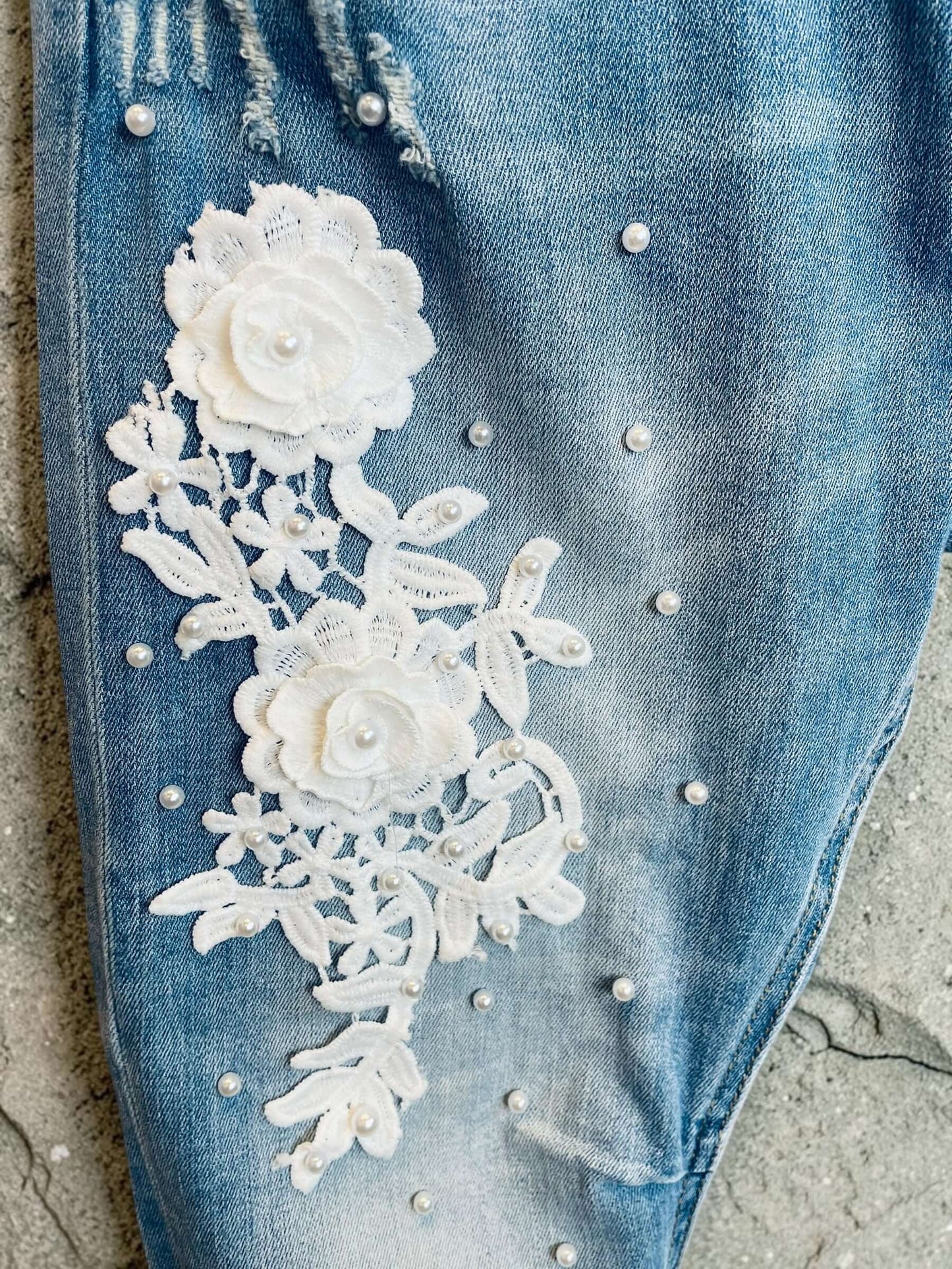 Blaue Sexy S. Woman Baggy Boyfriend Jeans "Blumen" - 7/8