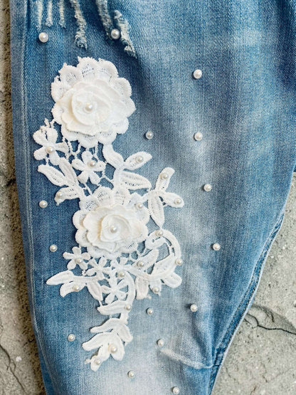 Blaue Sexy S. Woman Baggy Boyfriend Jeans "Blumen" - 7/8