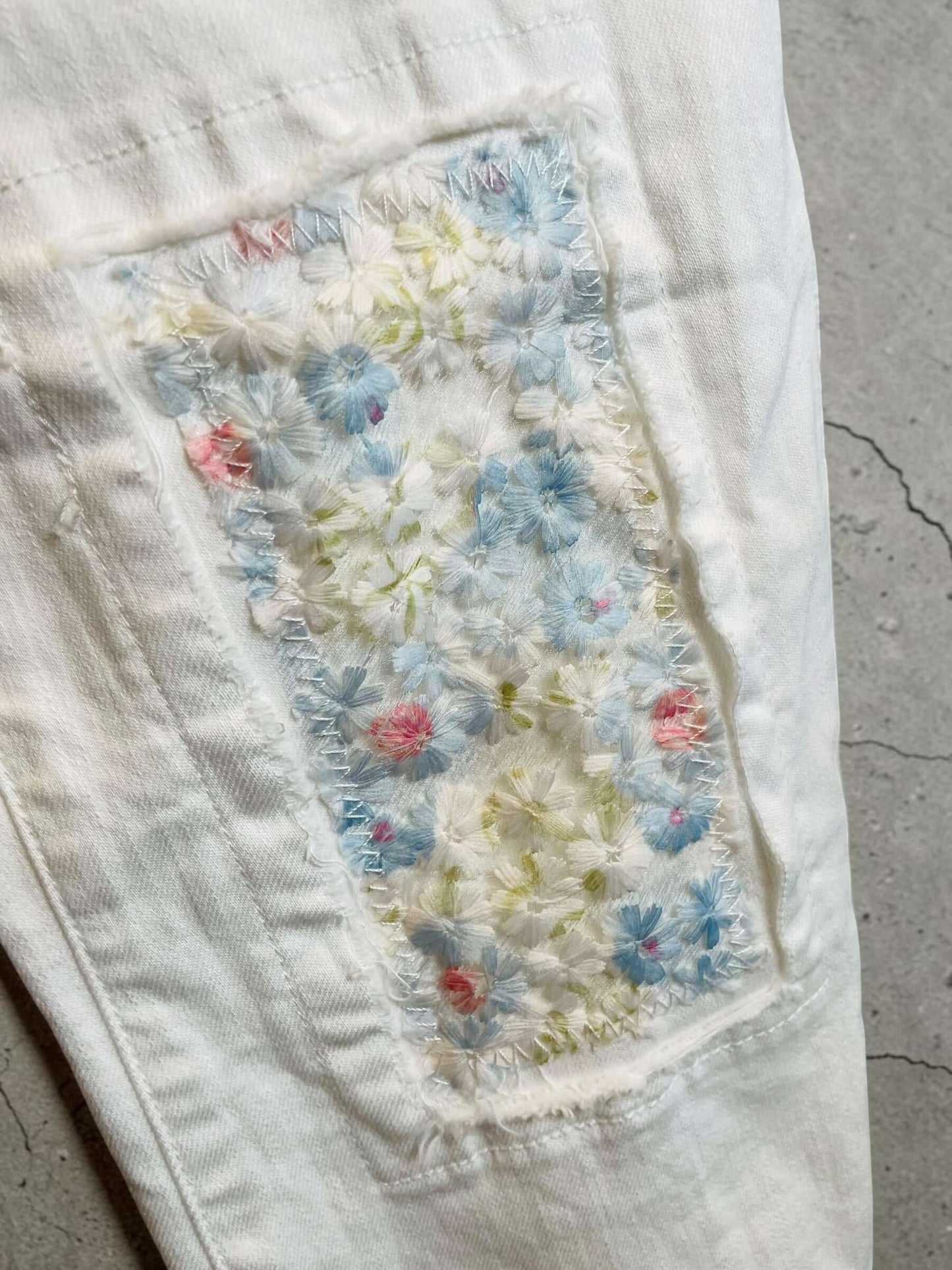 Weiße Sexy S. Woman Boyfriend Jeans "Spitze"