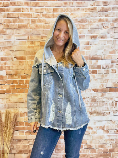 Jeansjacke mit Kapuze und Stoffeinsatz (Hoodie)