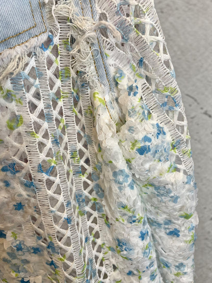 Sexy S. Woman Jeansjacke aus heller Spitze