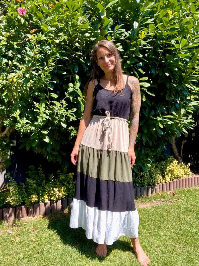 4-farbiges schönes Sommerkleid