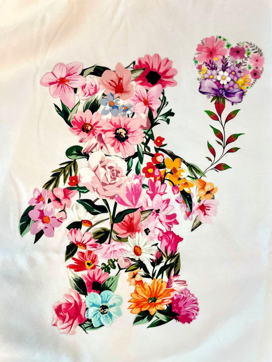 Weißes Kurzarmshirt mit buntem Blumen-Bär Motiv