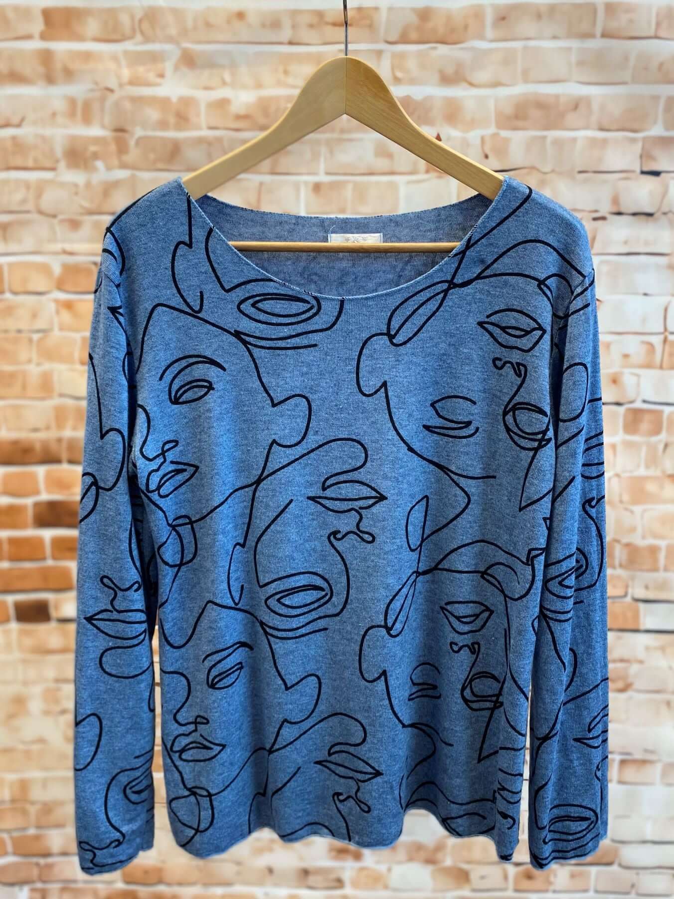 Viskose-Langarmshirt mit Gesichtsmotiv