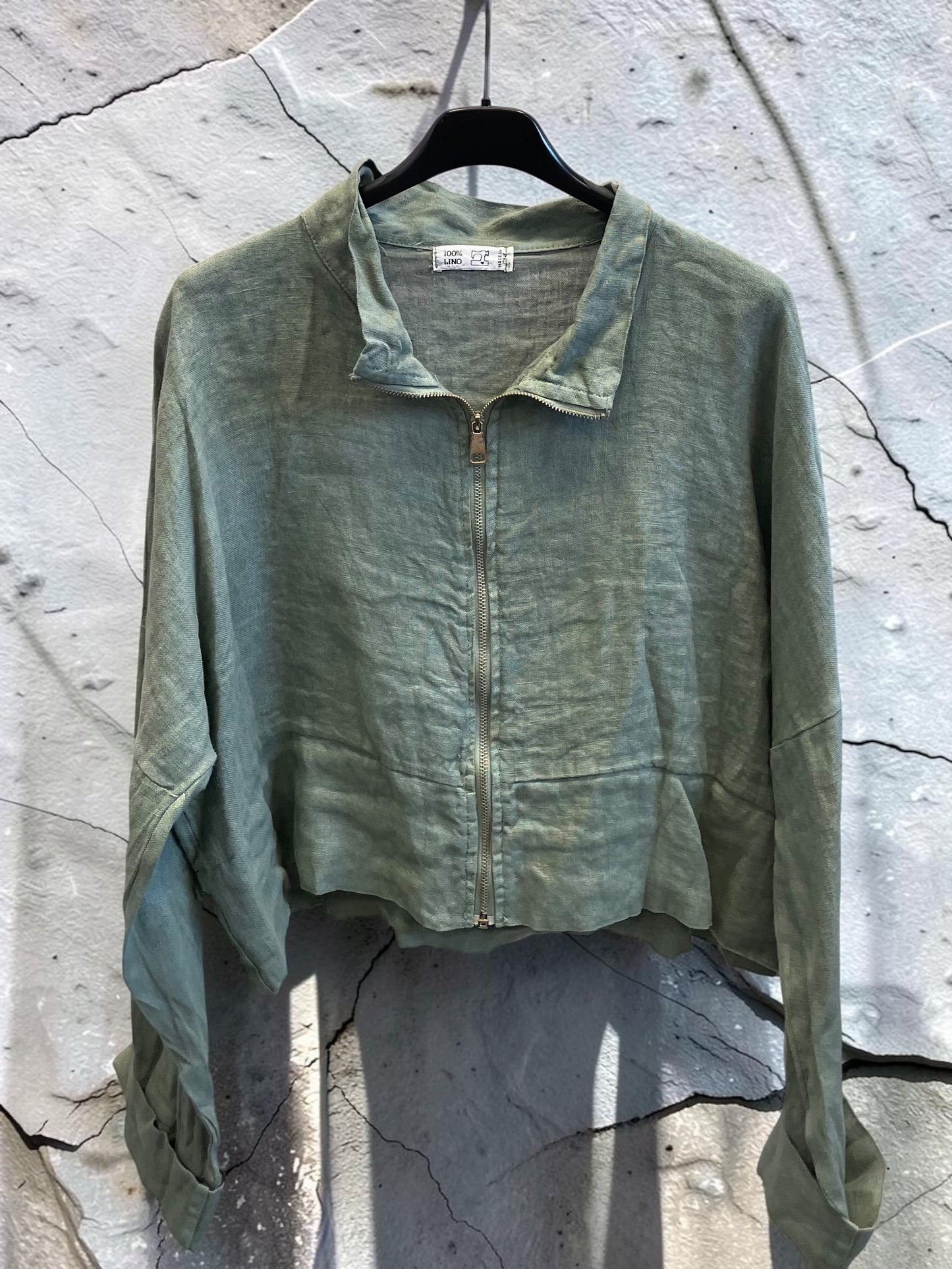 Kurze Leinenweste langarm mit Zippverschluss - oversized